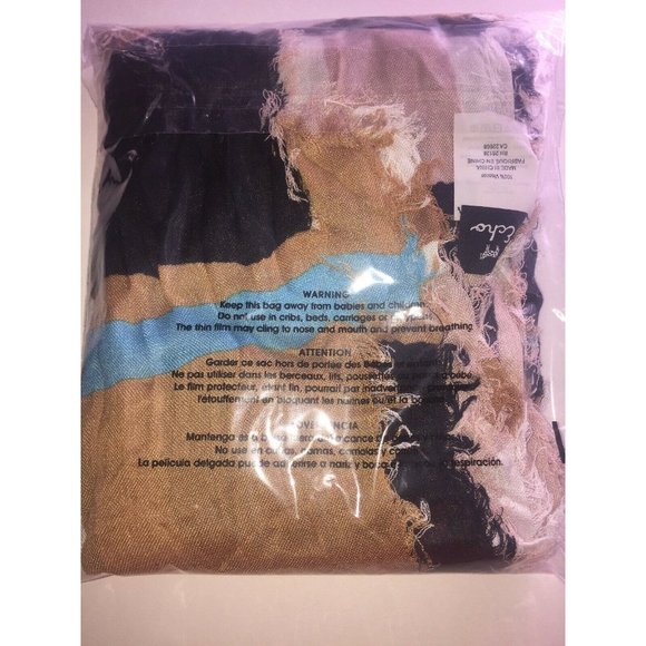 Echo Painted Plaid Wrap, Retail $48.00 - Picture 5 of 6